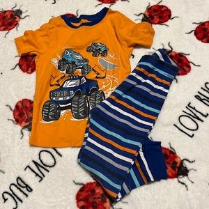 Wonder Nation Boy’s Monster Trucks Orange and Blue Pajama SetSize 5T